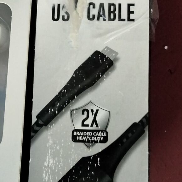 New Without tags "Finesse" earbuds with mic & Micro-USB Cable - Picture 3 of 8